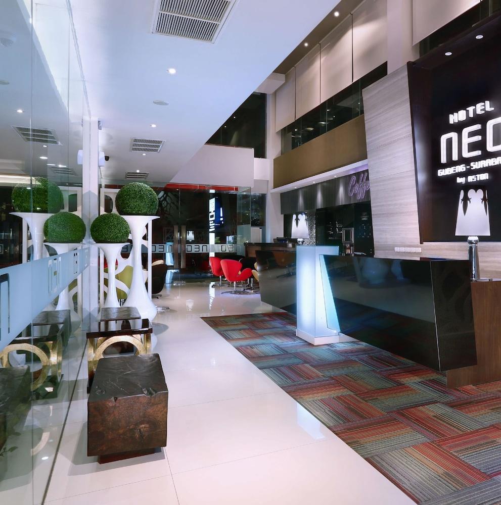 Hotel Neo Gubeng By Aston Surabaya Luaran gambar