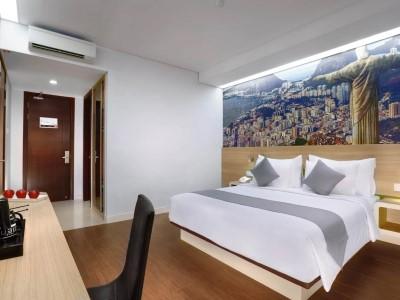 Hotel Neo Gubeng By Aston Surabaya Luaran gambar